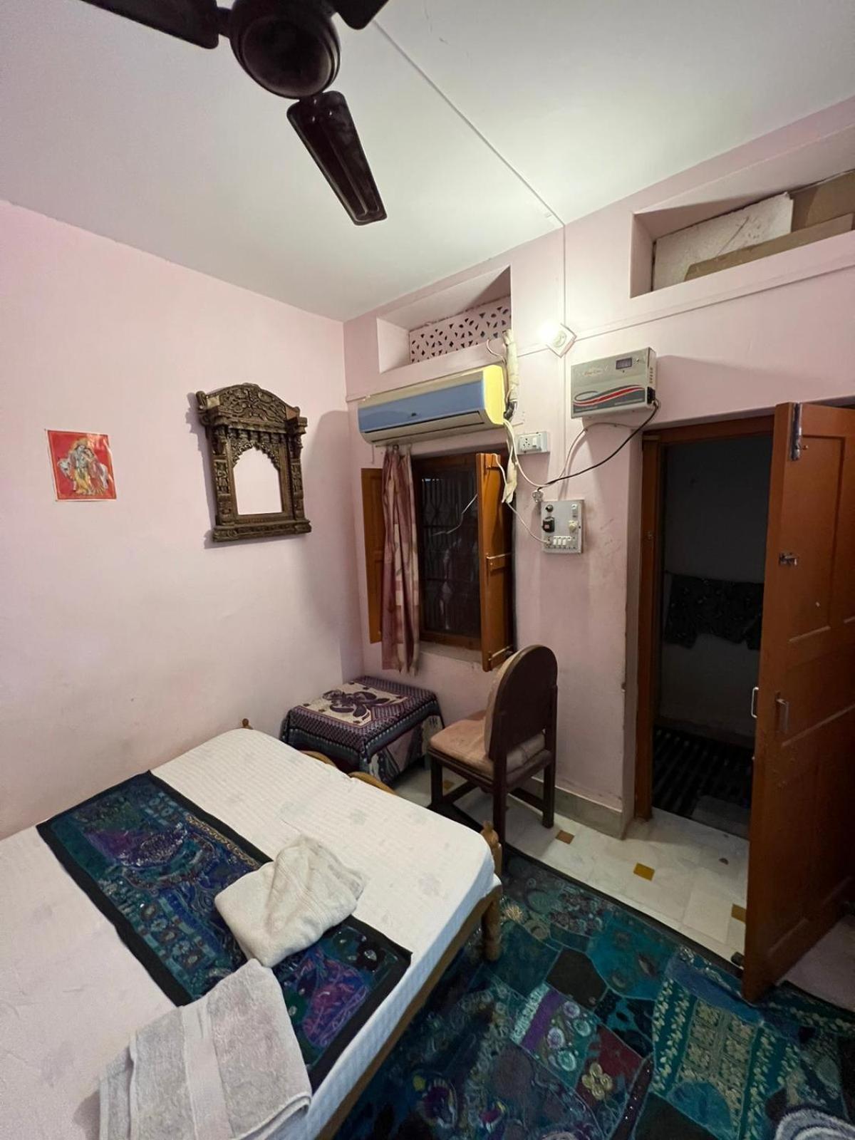 Hostel Marigold Home Stay Джайсалмер Номер фото